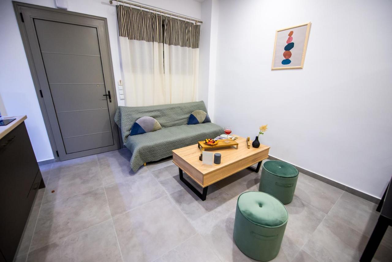 Indigo Apartment 1 Kalamata Exteriör bild